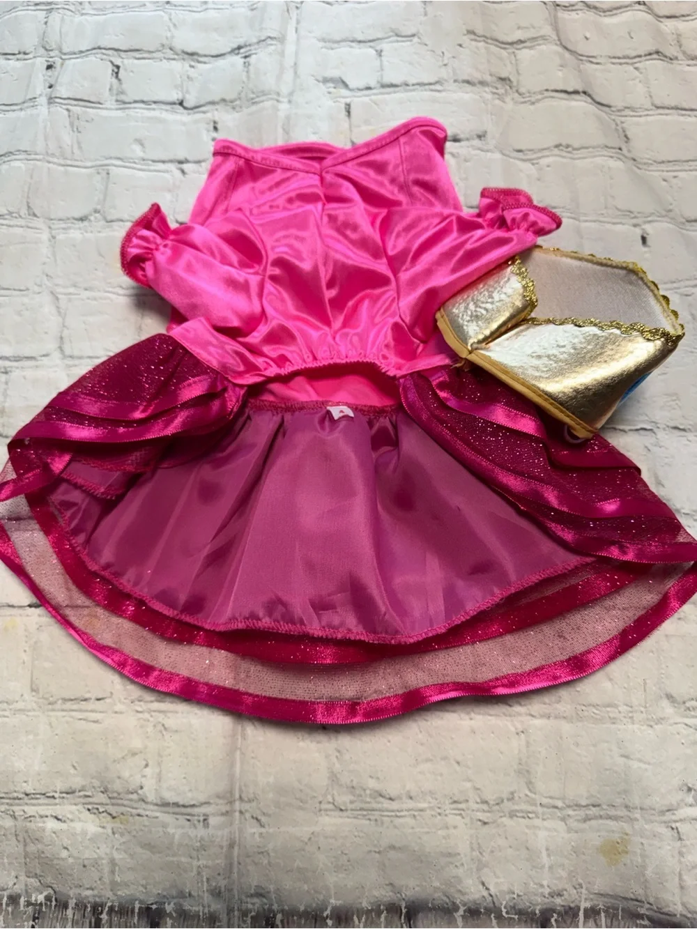 Pet Warrior shimmery pink